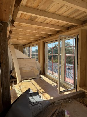 20251003_121405121_iOS